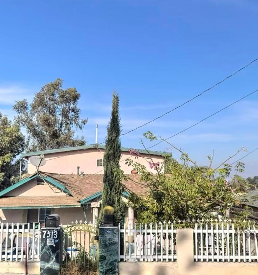 Rosemead Homestay Екстер'єр фото